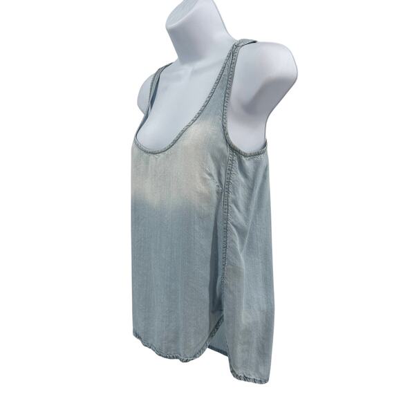 Cloth & Stone Denim Tank Top WMNS XS Blue Faded Colorblock Sleeveless Scoop Neck - Picture 3 of 7